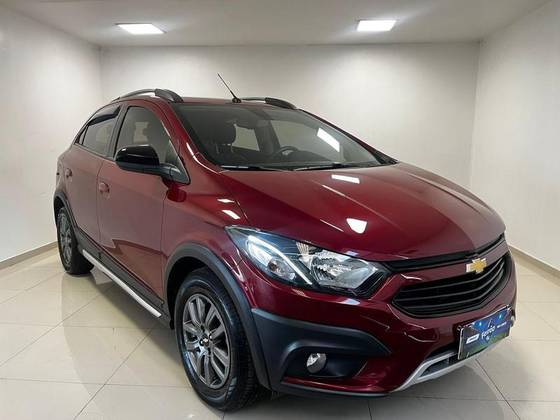 CHEVROLET ONIX 1.4 MPFI ACTIV 8V FLEX 4P AUTOMÁTICO
